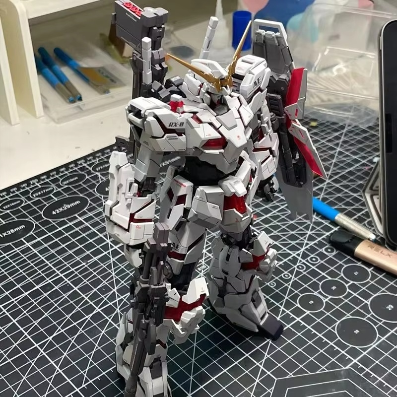 Em Estoque HG 1/144 RX-0 Unico - Model Kit Unicorn avaliação e preço